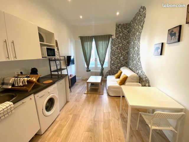 Appartement 1 pièce 19 m² · à Issy-les-Moulineaux · 19 m² · 870 €/mois