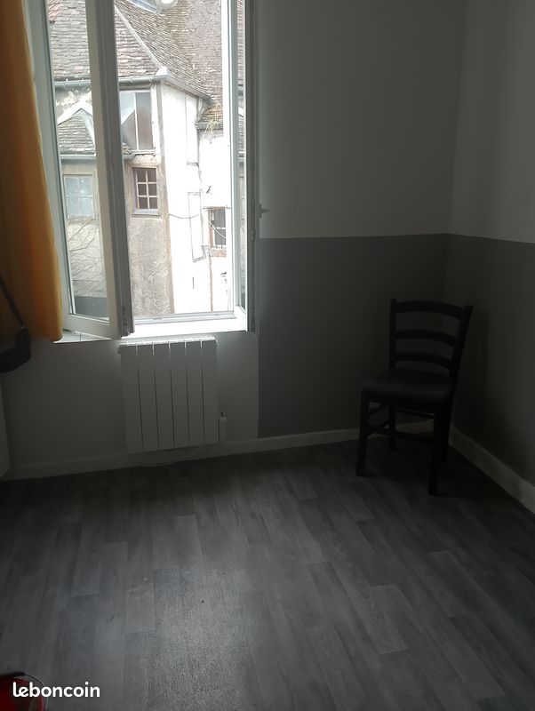 Appartement 2 pièces 23 m² · à Auxerre · 23 m² · 380 €