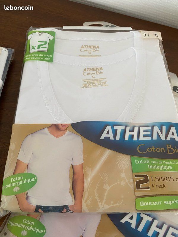T shirts col V Athena Vêtements