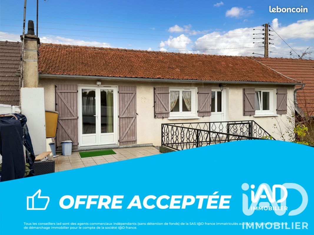 Immeuble 223 m² · à Chevrières · 223 m² · 350 000 €