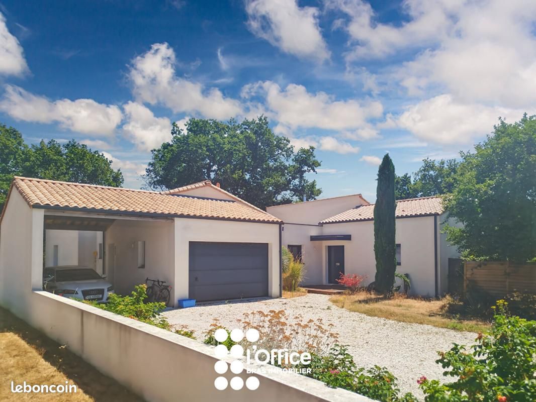 Maison 7 pièces 156 m² · à Les Sables-d'Olonne · 156 m² · 592 800 €
