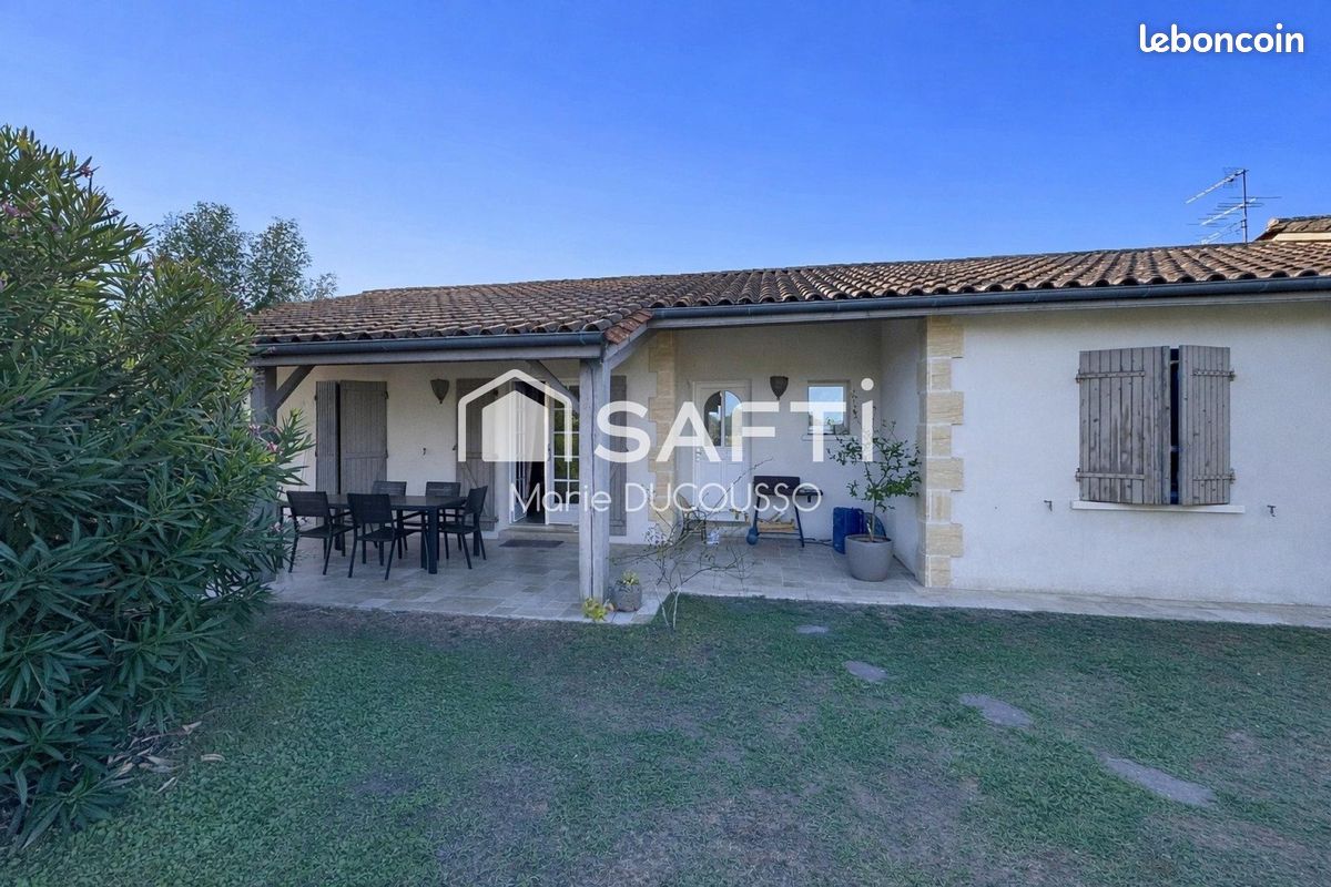 Maison 5 pièces 156 m² · à Montcaret · 156 m² · 299 500 €