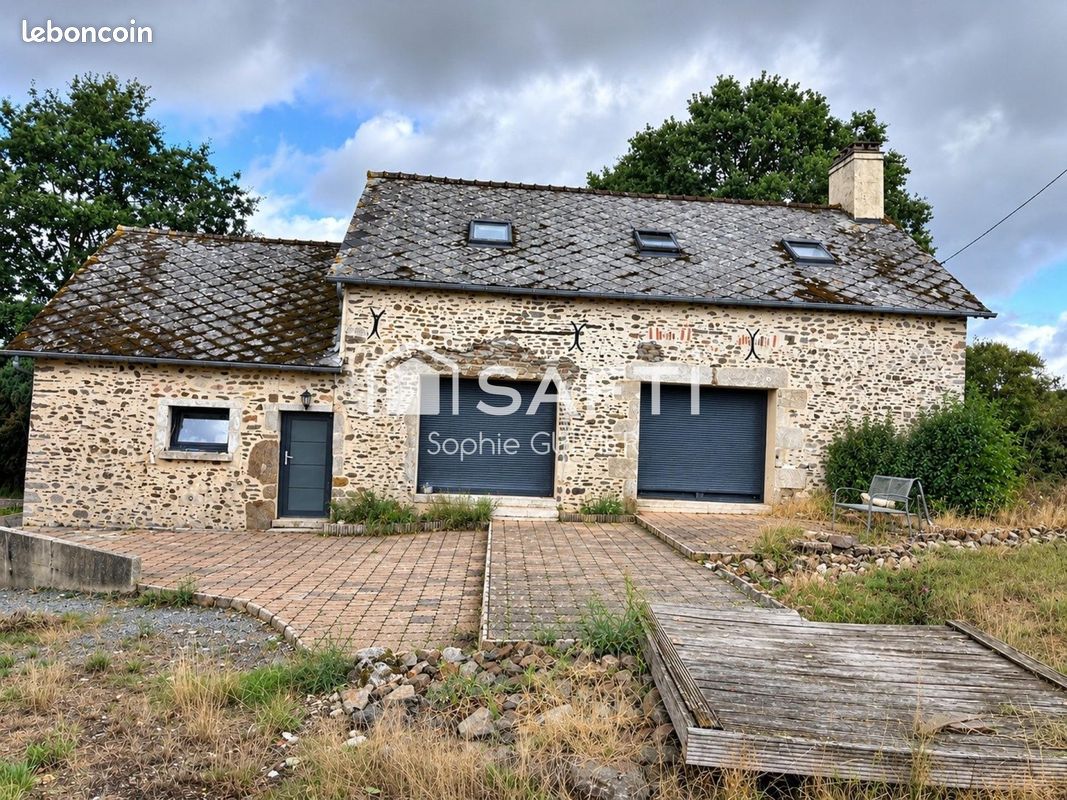Maison 5 pièces 102 m² · à Javron-les-Chapelles · 102 m² · 158 300 €