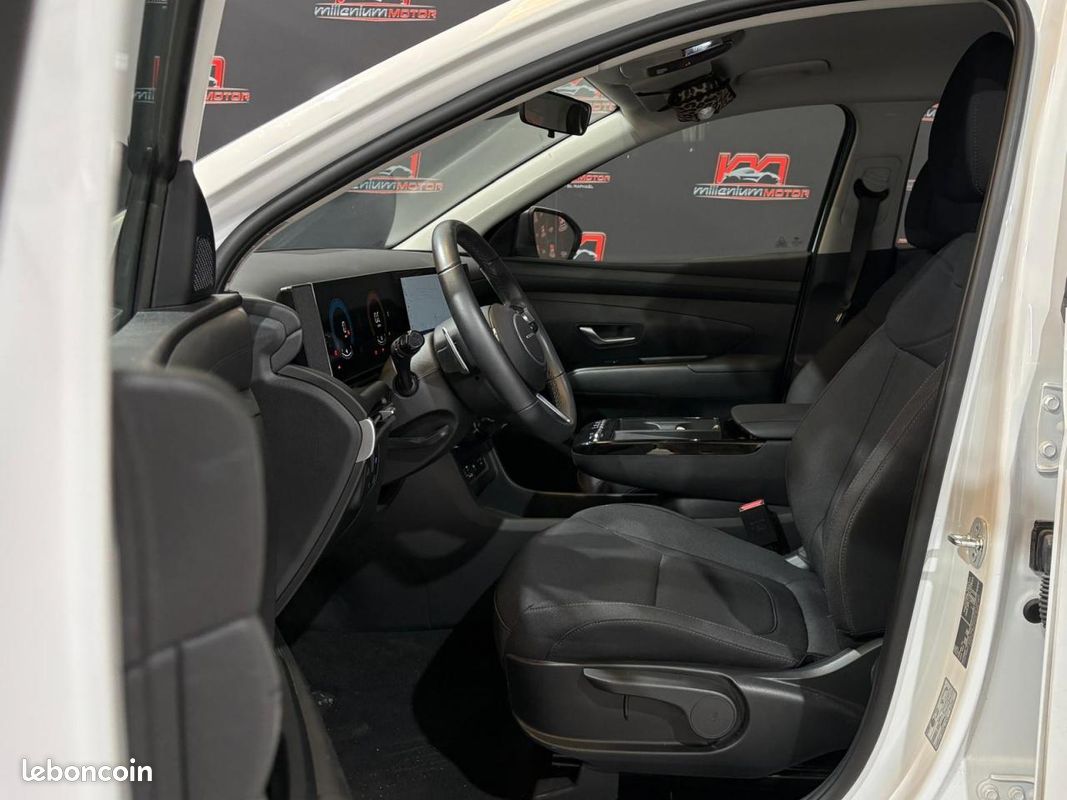 HYUNDAI TUCSON 1.6L - T-GDi Hybrid - 215Ch - BVA - Initia - Garantie constructeur 07-2027 (image 9)