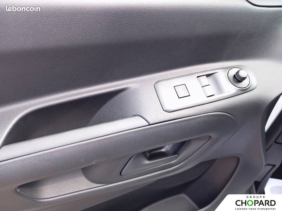 CITROEN Berlingo Essence 110 ch M Manuelle Plus (image 19)