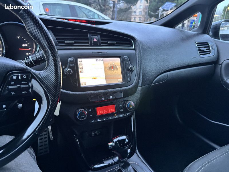 Kia CEE'D 1.6 CRDI 136CH ISG GT LINE DCT7 (image 13)
