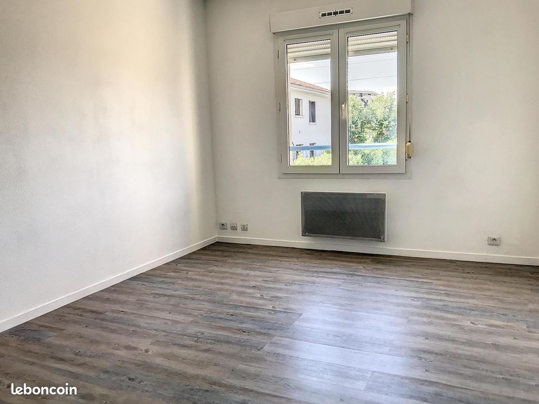 Appartement 1 pièce 20 m² · à Talence · 20 m² · 560 €/mois