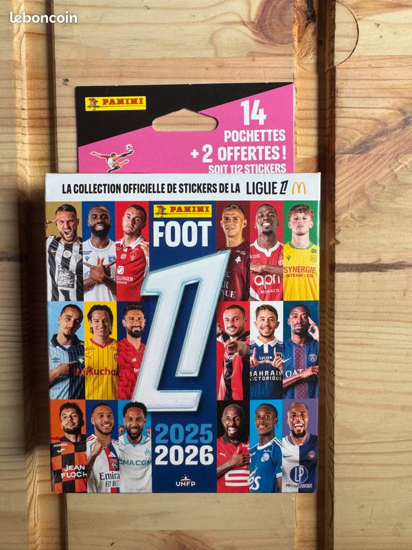 Panini Foot 2025-26 Ligue 1 – Blister 14 Pochettes + 2 Offertes – Album 96 Pages – 556 Stickers