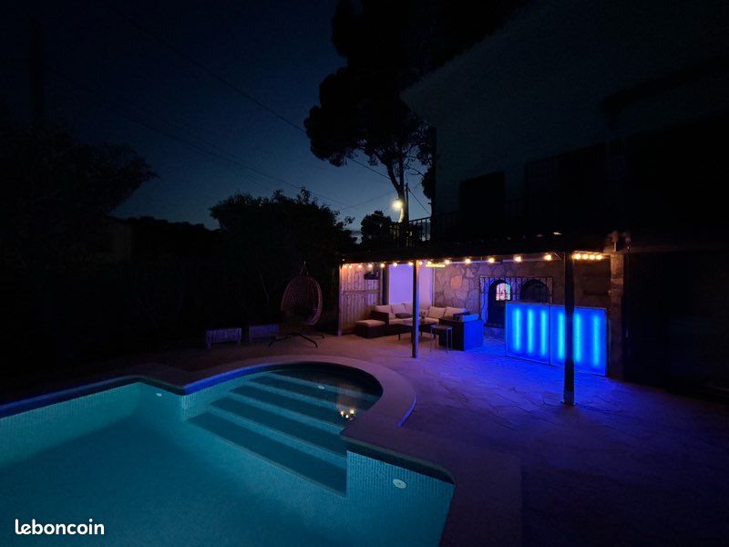 Villa piscine privée (image 10)