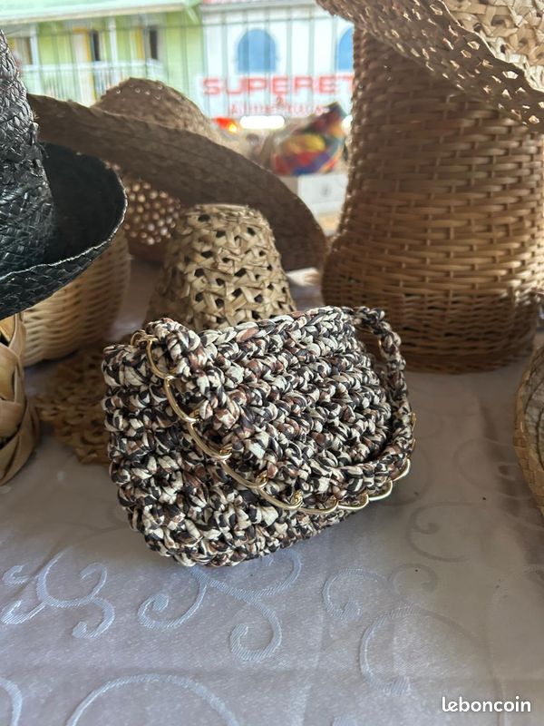 Sac a main au crochet (image 3)