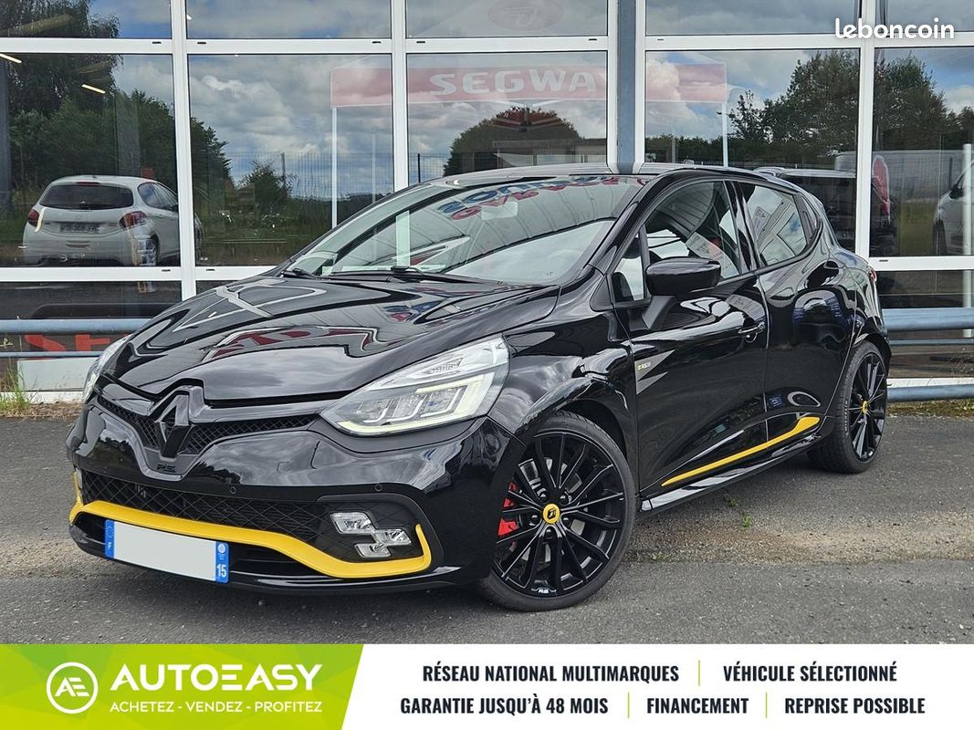 Renault Clio IV RS 1.6 220 TROPHY EDC 6 RS18 AKRAPOVIC (image 1)