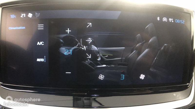 Peugeot 2008 1.2 PureTech 100ch S&S Allure (image 21)