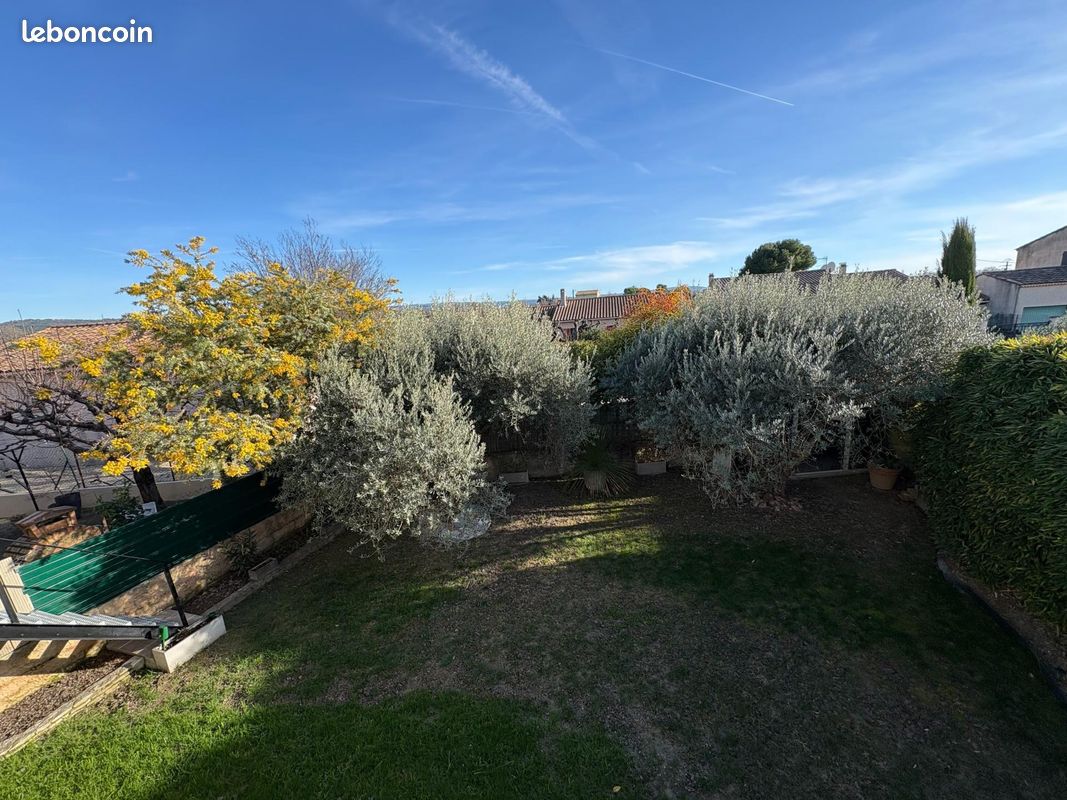Maison 7 pièces 175 m² · à Caromb · 175 m² · 379 000 €