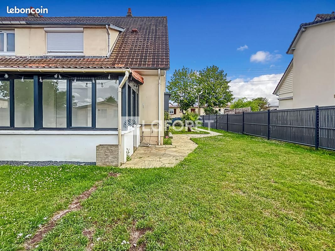 Maison a louer saint-etienne-du-rouvray - 3 pièce(s) - 75 m2 - Surfyn