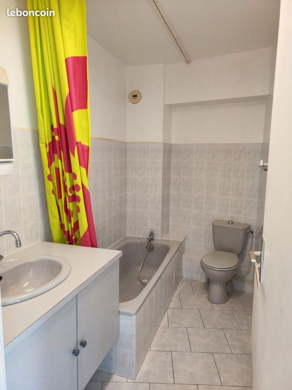 Appartement a louer oyonnax - 1 pièce(s) - 28 m2 - Surfyn