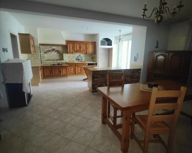 Maison 330 000 € - 105 m²