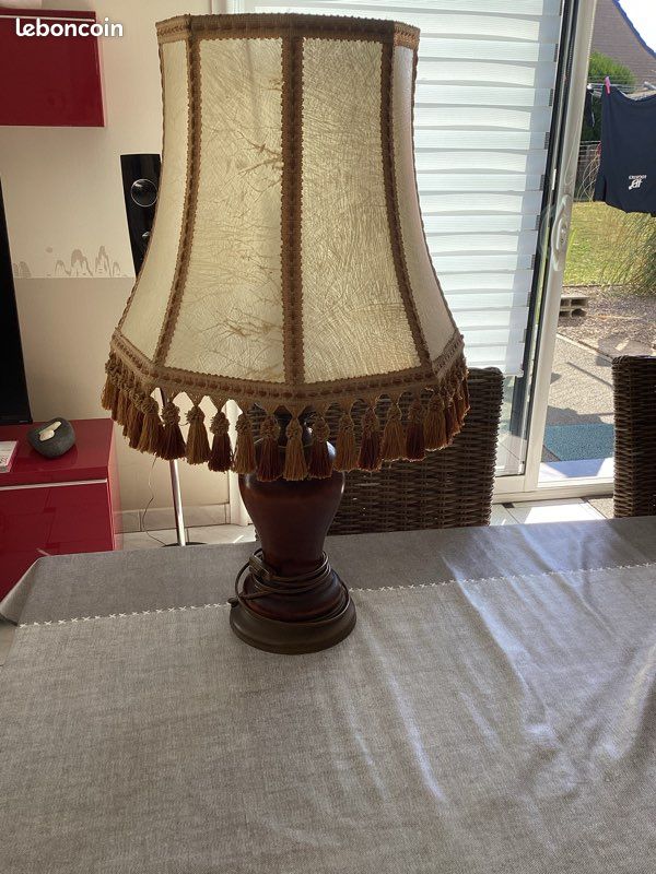 Lampe de bureau (image 1)