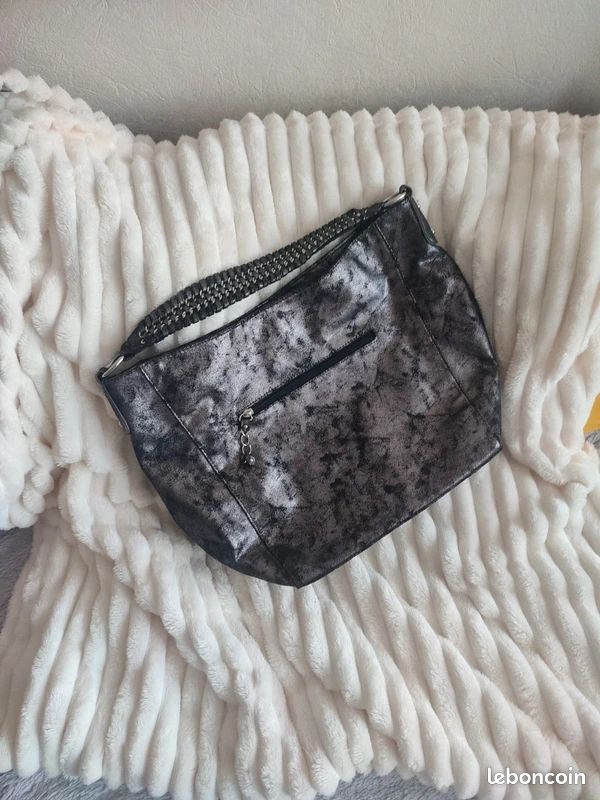 Petit Sac à Main KOOKAI Vintage - Similicuir Gris Brillant - Porté Main Ou Bandoulière - Occasion