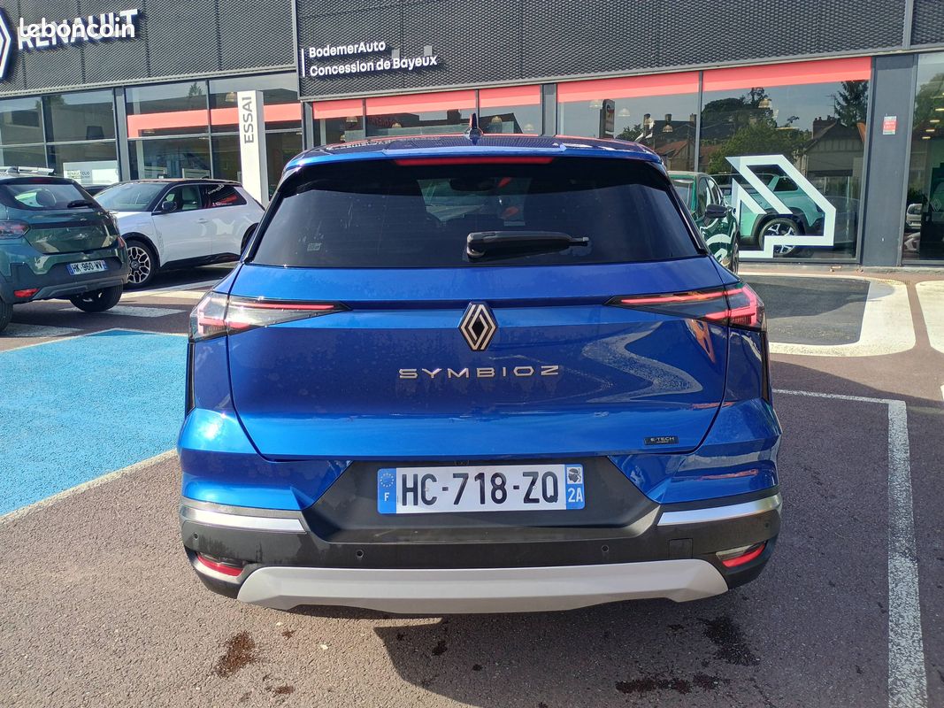 RENAULT Symbioz E-Tech full hybrid 145 Iconic (image 4)