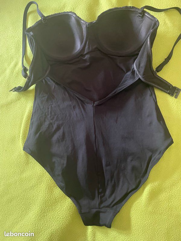 Maillot de bain une pièce femme (image 3)