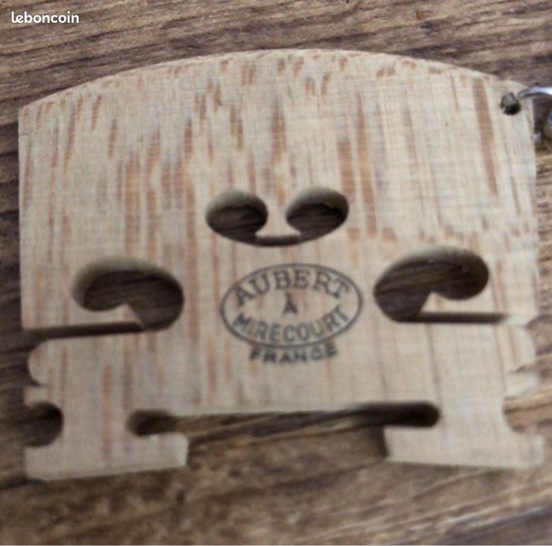 Porte-clés chevalet de violon Aubert à Mirecourt (image 4)