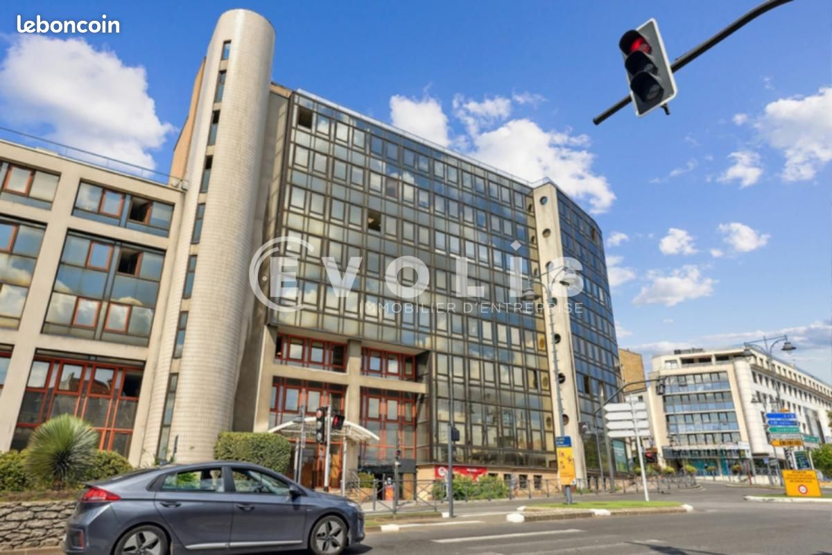 Bureaux 285 m² (image 1)