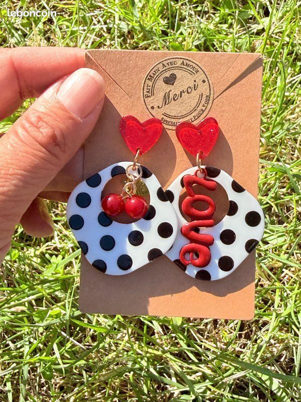 Boucles d’oreilles pin up love (image 4)