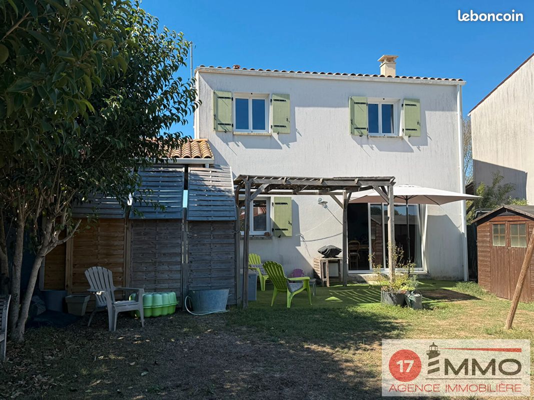 Maison 4 pièces 79 m² · à Yves · 79 m² · 240 500 €