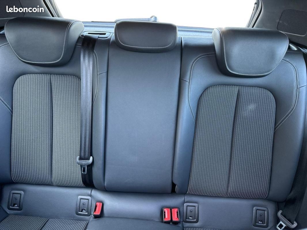 Audi Q2 35 TFSI 150 S tronic 7 S line (image 22)