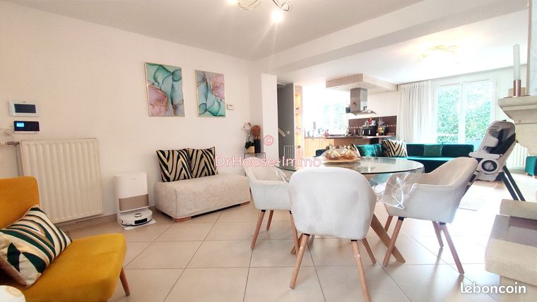 Maison a louer - 6 pièce(s) - 105 m2 - Surfyn