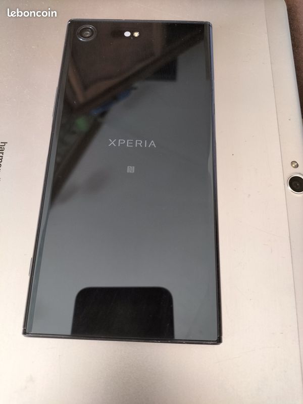 Sony Xperia ref G8141 état proche du neuf (image 1)