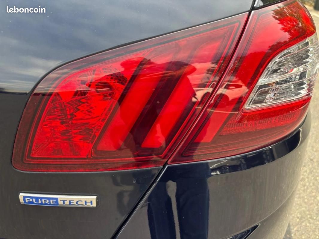Peugeot 308 GENERATION-II 1.2 THP 130 STYLE EAT BVA (image 7)
