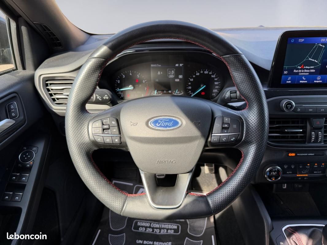 Ford Focus IV 1.0 ECOBOOST 125 S&S ST-LINE (image 12)