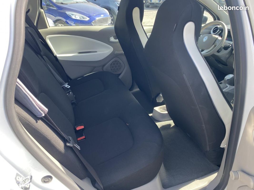 RENAULT ZOE Z.E. R75 BERLINE Life 69 000 KM 2017 (image 7)