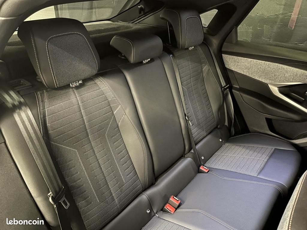 PEUGEOT 3008 ALLURE 1.6 Plug-in Hybrid 225ch - Apple Carplay, Caméra de recul (image 16)