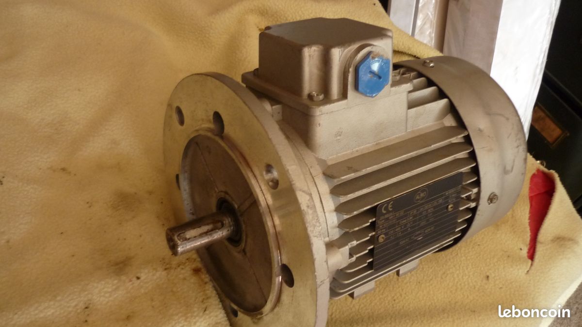 Moteur triphasé (image 2)