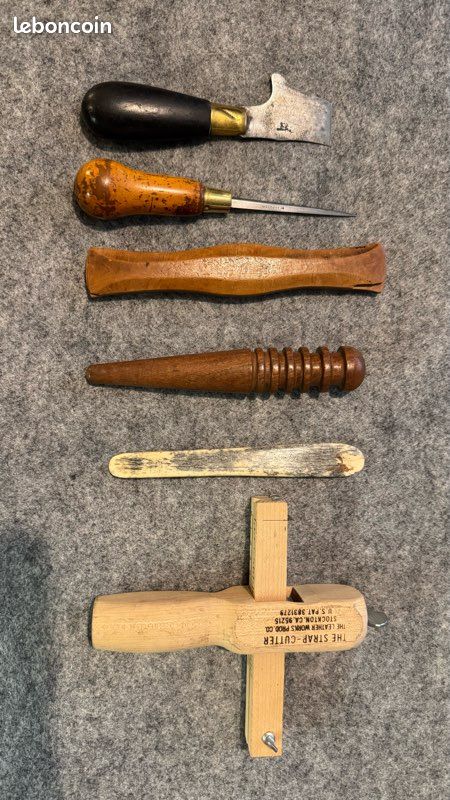 Sellier Maroquinier Travail Du Cuir Artisanal Fabriquez Votre