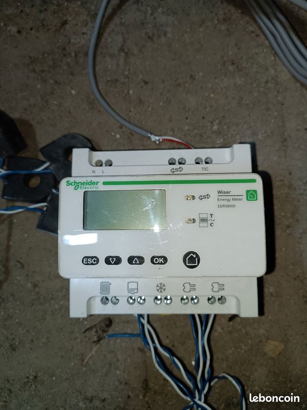 Compteur Connecté Schneider Wiser Energy RT2012 – Économisez De L'énergie (neuf, Sans Boîte)