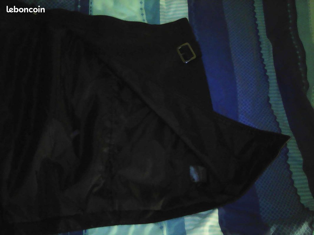 Jupe asymétrique Divided simili cuir taille 42 (image 5)