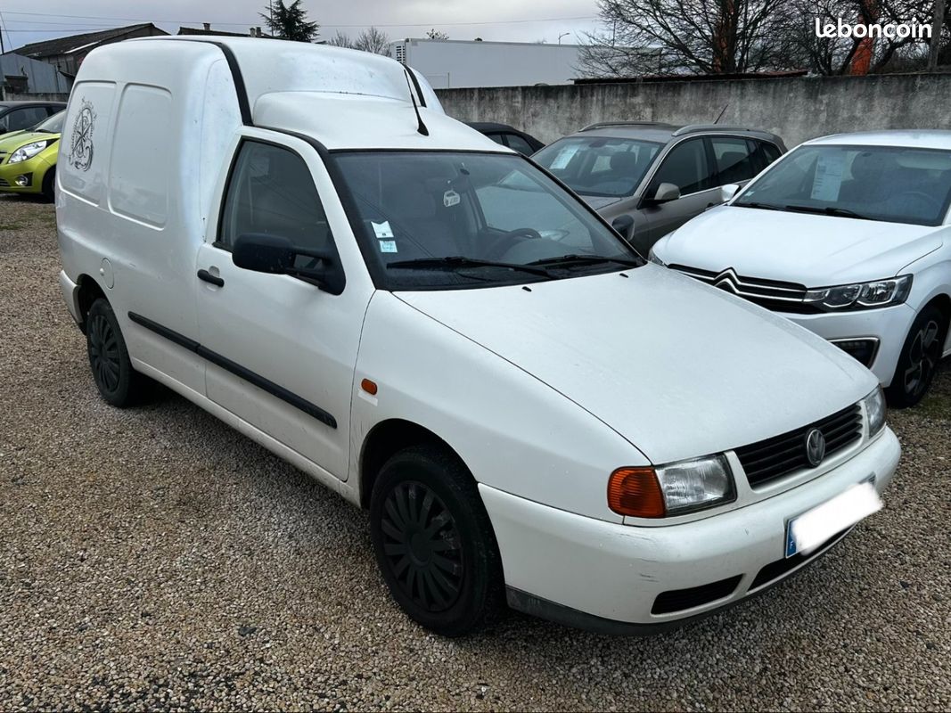 VOLKSWAGEN CADDY FOURGON 1.9 D 65 cv (image 3)