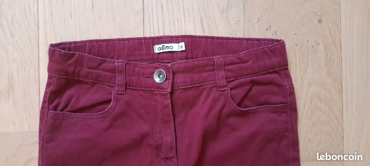 Pantalon prune/bordeaux 12 ans Gémo très agréable, élastique à la taille (image 2)