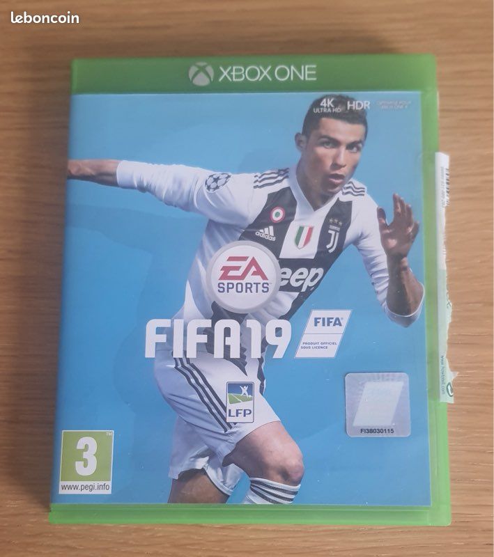 Jeu pour xbox one : Fifa 19 (image 1)