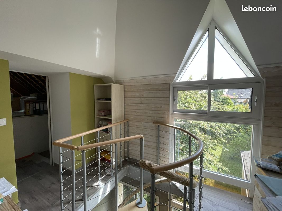 Propriété 10 pièces 271 m² (image 14)