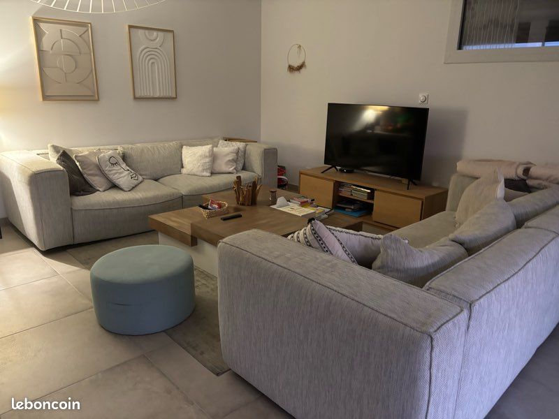 🚨vide maison-salon 1 canapé (image 1)