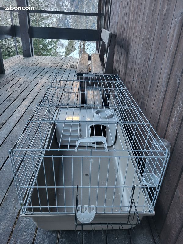 Grande cage cochon d'inde quasi neuve (image 1)