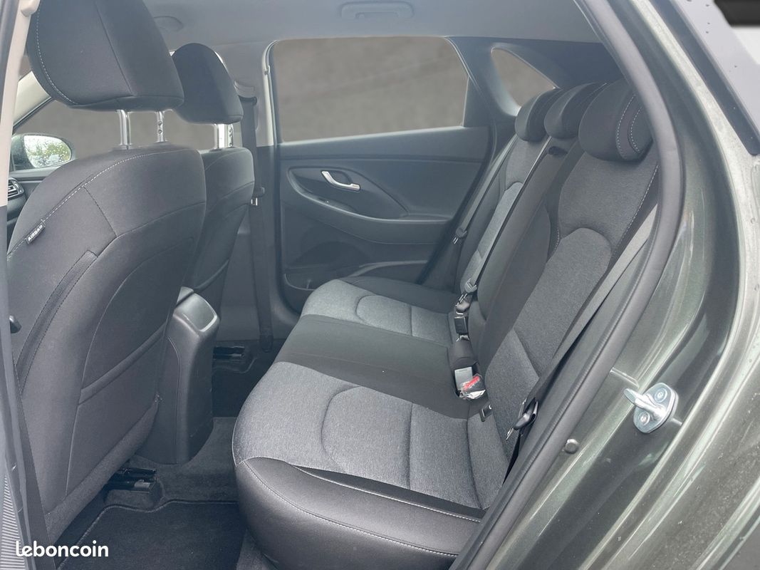 Hyundai i30 T-GDI 120 HYBRIDE 48V CREATIVE BVA (image 13)