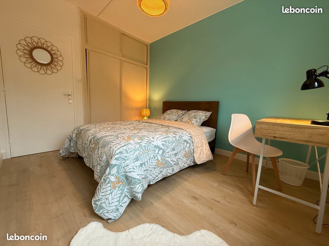 Appartement 5 pièces 86 m² · à Strasbourg · 86 m² · 590 €