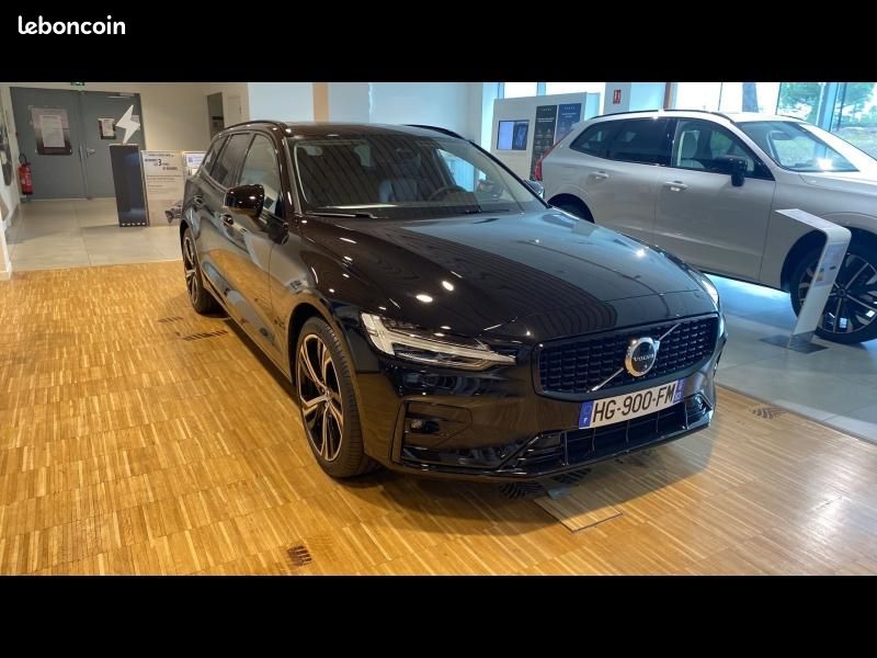 Volvo V60 B4 197ch Ultra Style Dark DCT 7 (image 9)