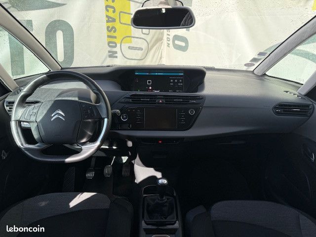 Citroen C4 PICASSO PURETECH 130CH FEEL S&S (image 8)