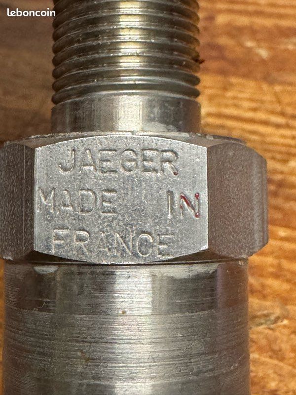 Capteur magnétique industriel Jaeger 81877601 M18x15 neuf ancien stock (image 13)